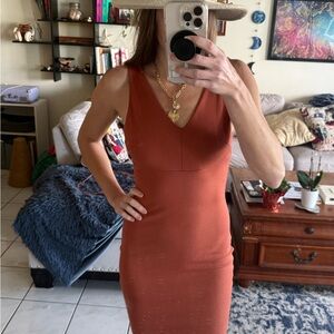 Chic Sleeveless Rust Midi Dress